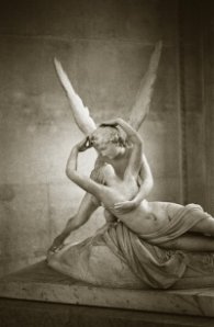 Psyche ranimee par le baiser de l'amour / Canova